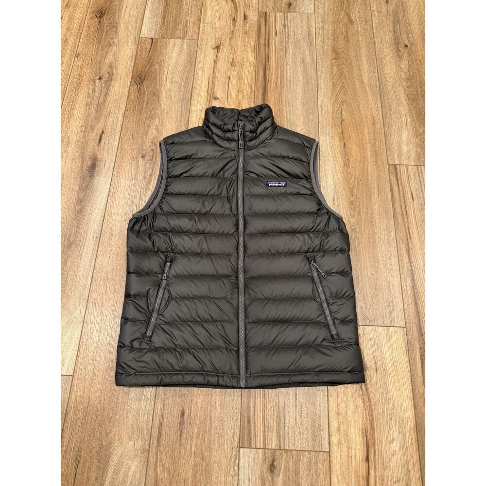 Patagonia Mens Down Sweater Vest 800 Fill Puffer Dark Gray Size M